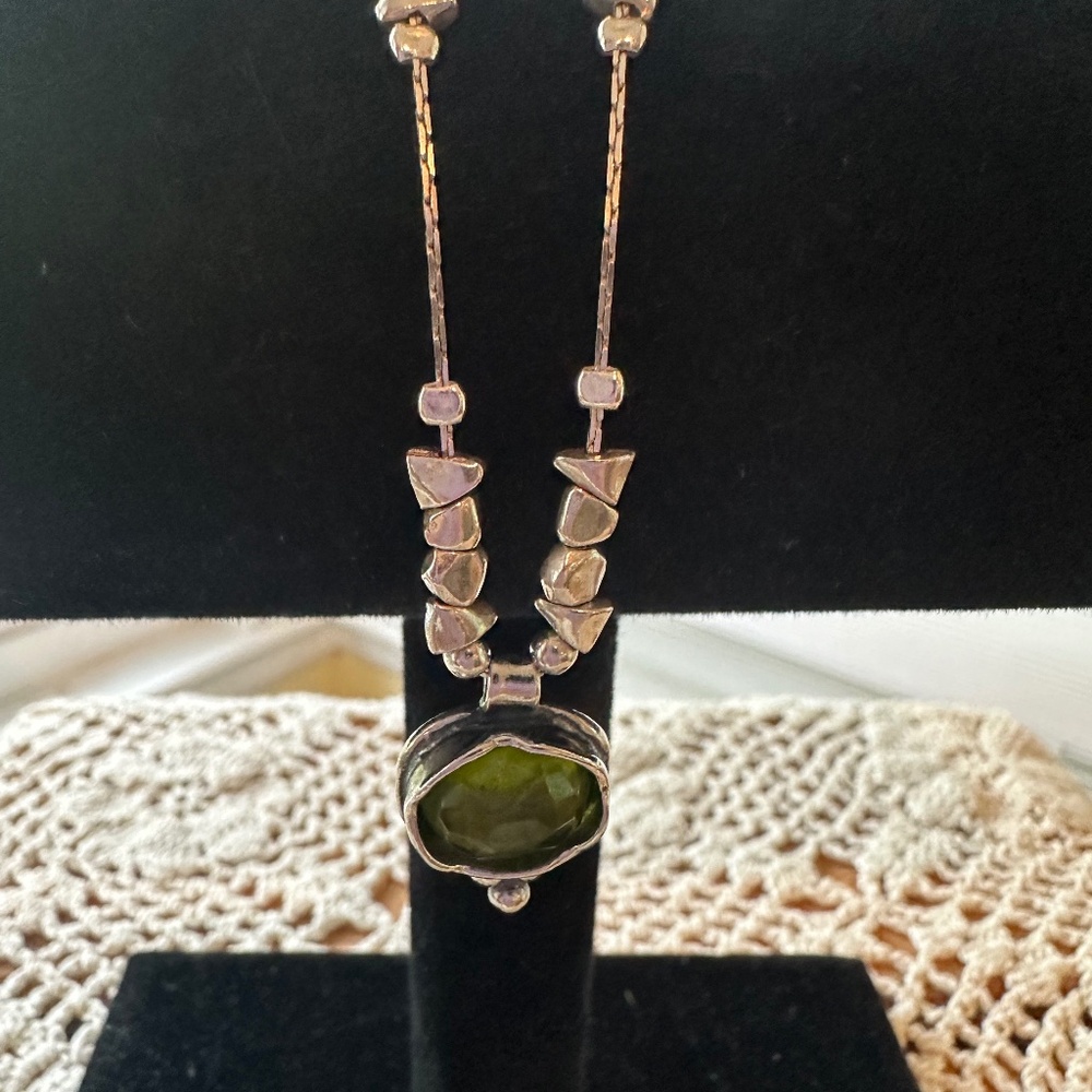 This is a SET - Silpada Daintree Pendant and Earrings